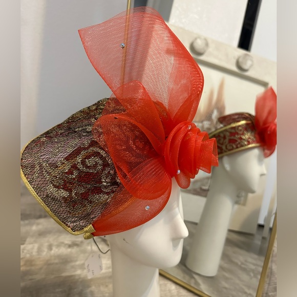 Vintage red hat - Picture 5 of 7